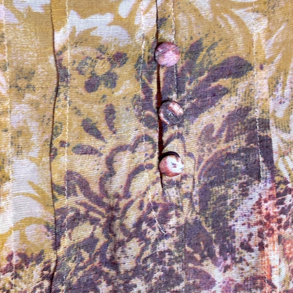 Multicolor Floral Print V-Neck Blouse - Picture 6 of 8